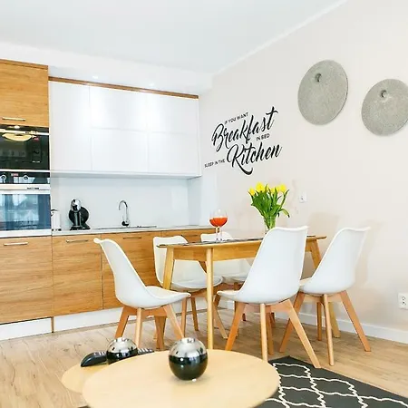 Apartament La Mer 乌斯特卡